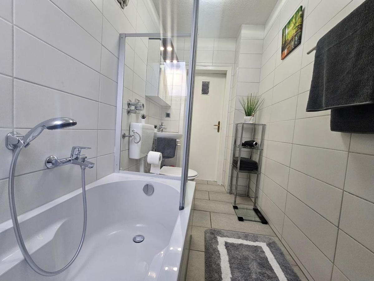 Exklusives Und Helles Dachgeschoss-Apartment No 3 Im Zentrum Von Kassel, Schnelles 1Gbit Internet, Geschirrspueler, Boxspringbetten Eksteriør bilde