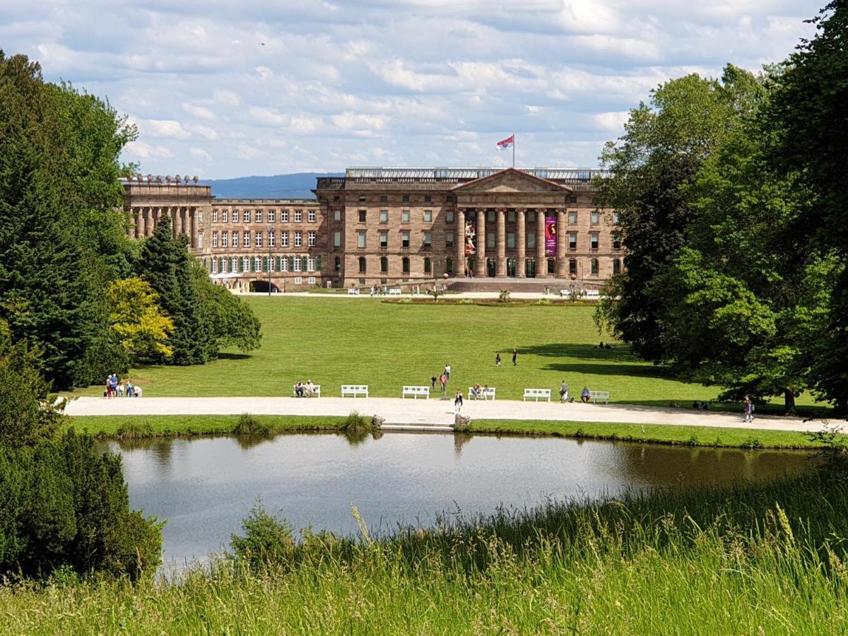 Exklusives Und Helles Dachgeschoss-Apartment No 3 Im Zentrum Von Kassel, Schnelles 1Gbit Internet, Geschirrspueler, Boxspringbetten Eksteriør bilde