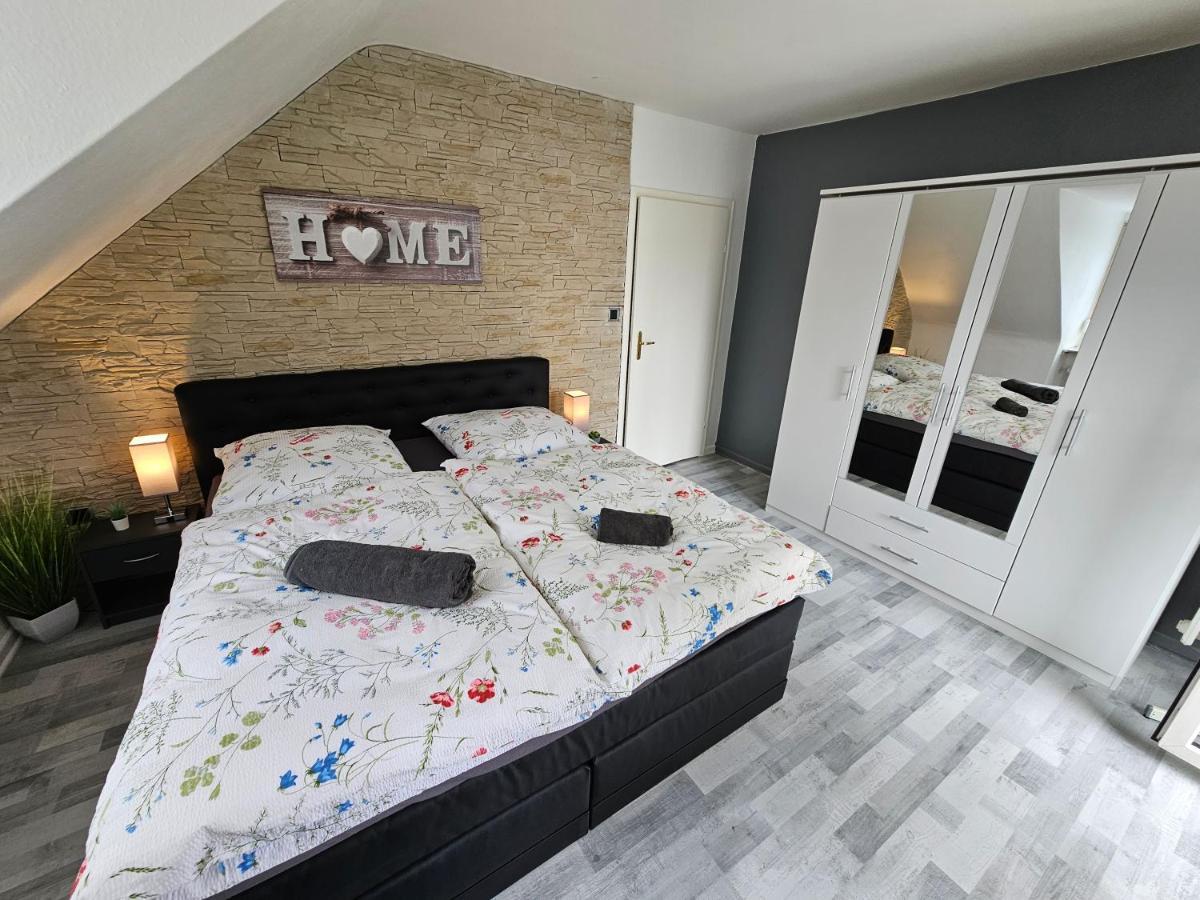 Exklusives Und Helles Dachgeschoss-Apartment No 3 Im Zentrum Von Kassel, Schnelles 1Gbit Internet, Geschirrspueler, Boxspringbetten Eksteriør bilde